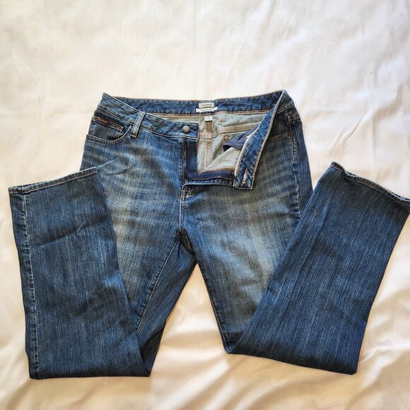 L.L. Bean Favorite Fit Jeans Women’s Size 12 Regular Blue Denim Stretch - Picture 5 of 8